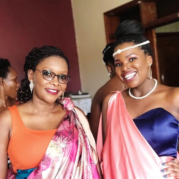 Meet your Posher, Maria - Picture 1 of 1